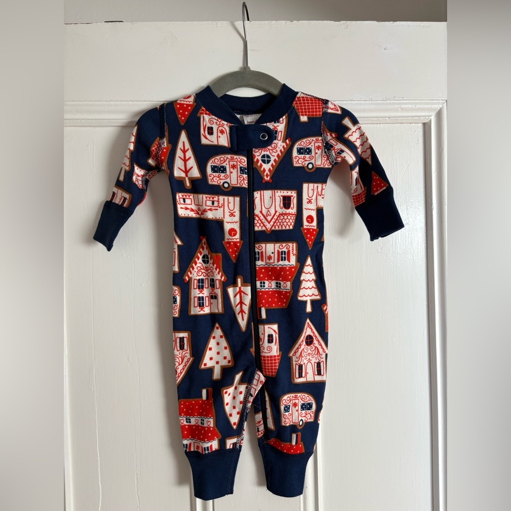 NWTs Hanna Andersson baby sleeper holiday print 0-3mos